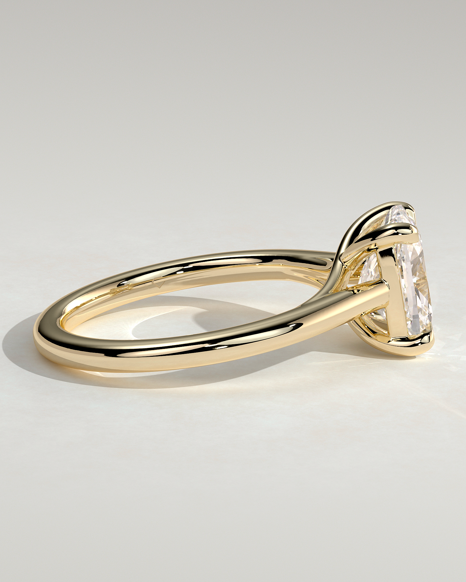 Kelsey - Trellis Elongated Cushion Solitaire - 18k Yellow Gold