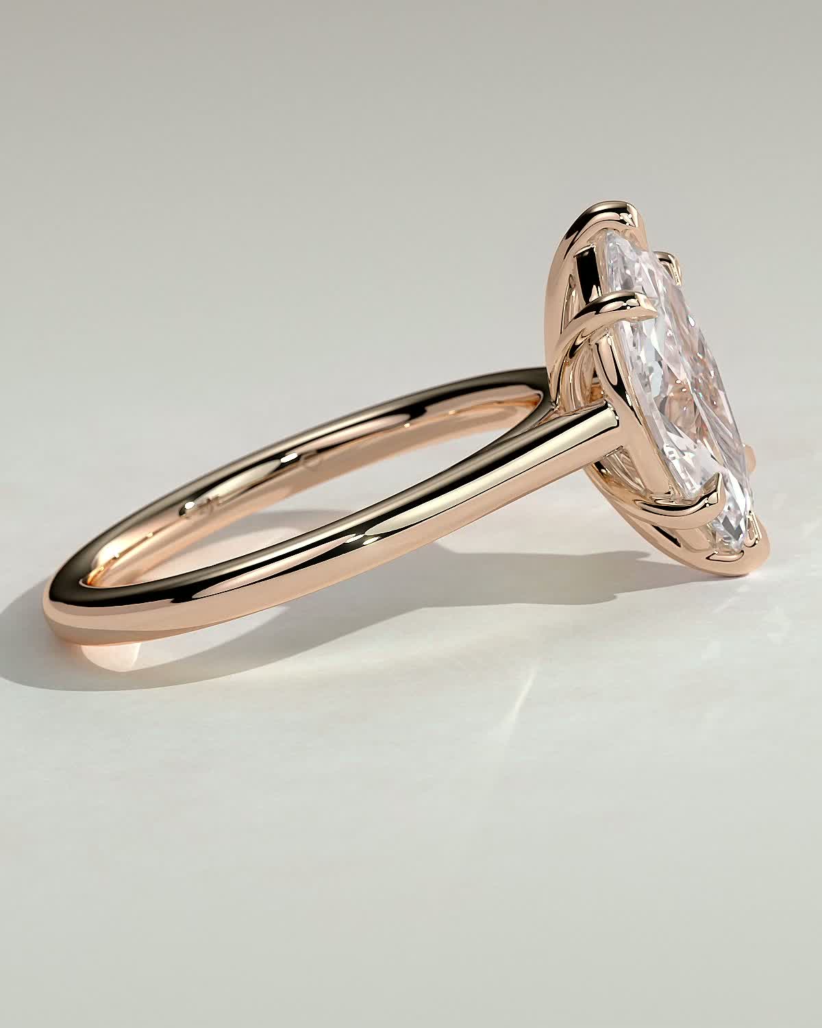 Leila - 6 Claw Marquise Solitaire - 18k Rose Gold