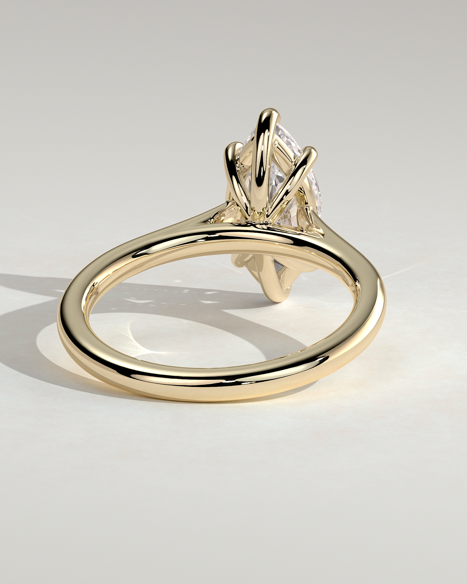 Leila - 6 Claw Marquise Solitaire - 18k Yellow Gold