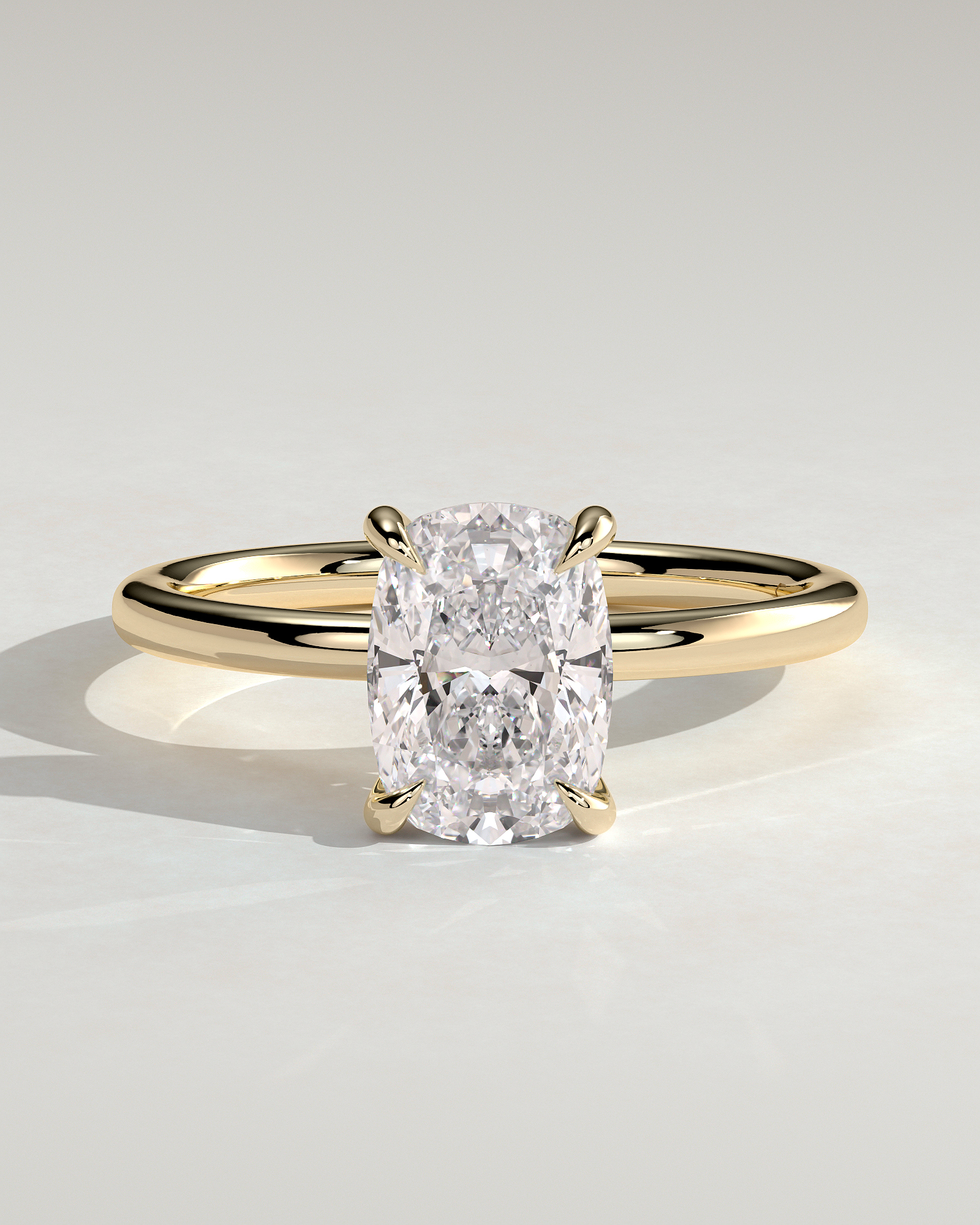 Leonora - Elongated Cushion Solitaire - 18k Yellow Gold