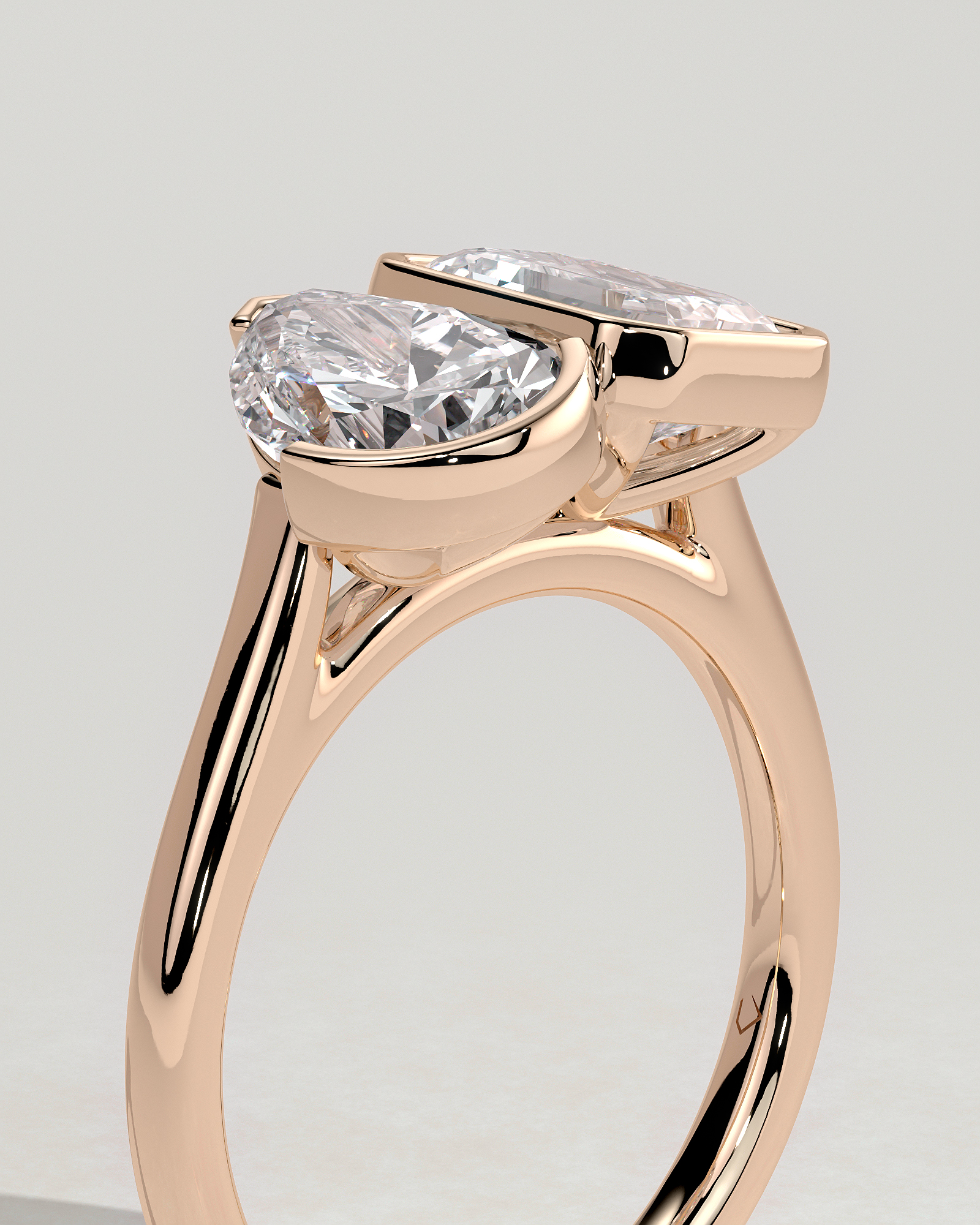 Margot - Bezel Set Pear and Emerald Toi Et Moi - 18k Rose Gold