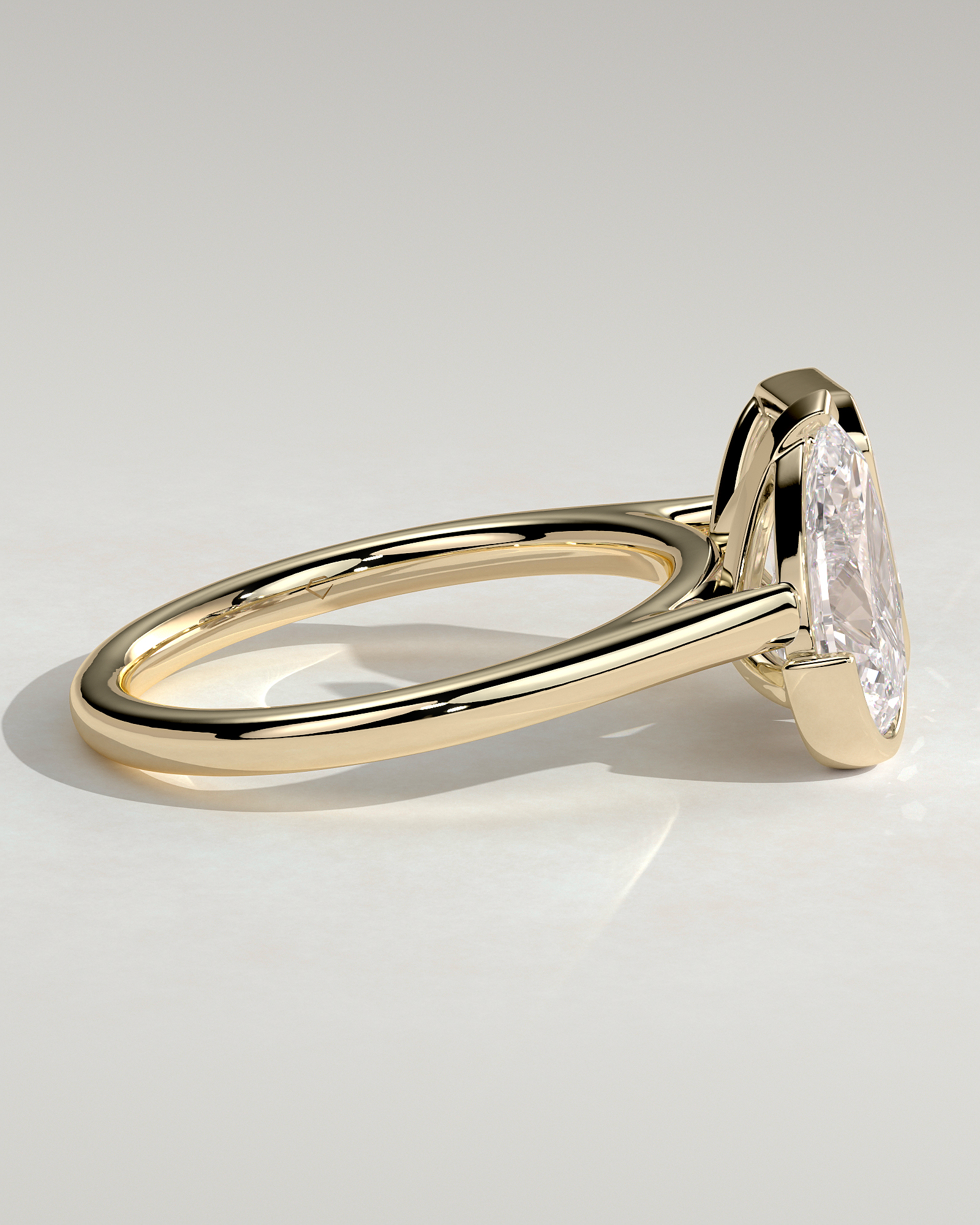 Margot - Bezel Set Pear and Emerald Toi Et Moi - 18k Yellow Gold