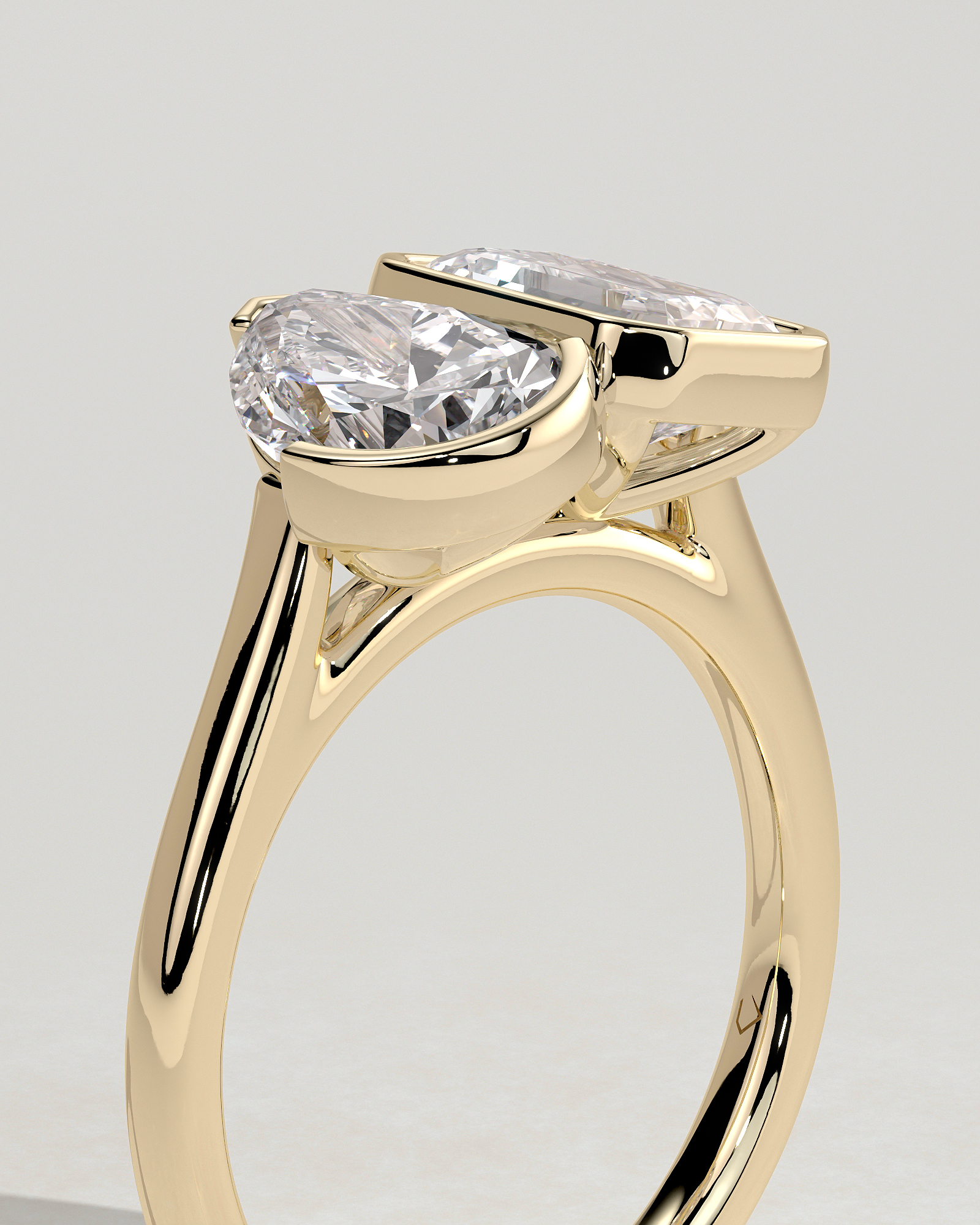 Margot - Bezel Set Pear and Emerald Toi Et Moi - 18k Yellow Gold