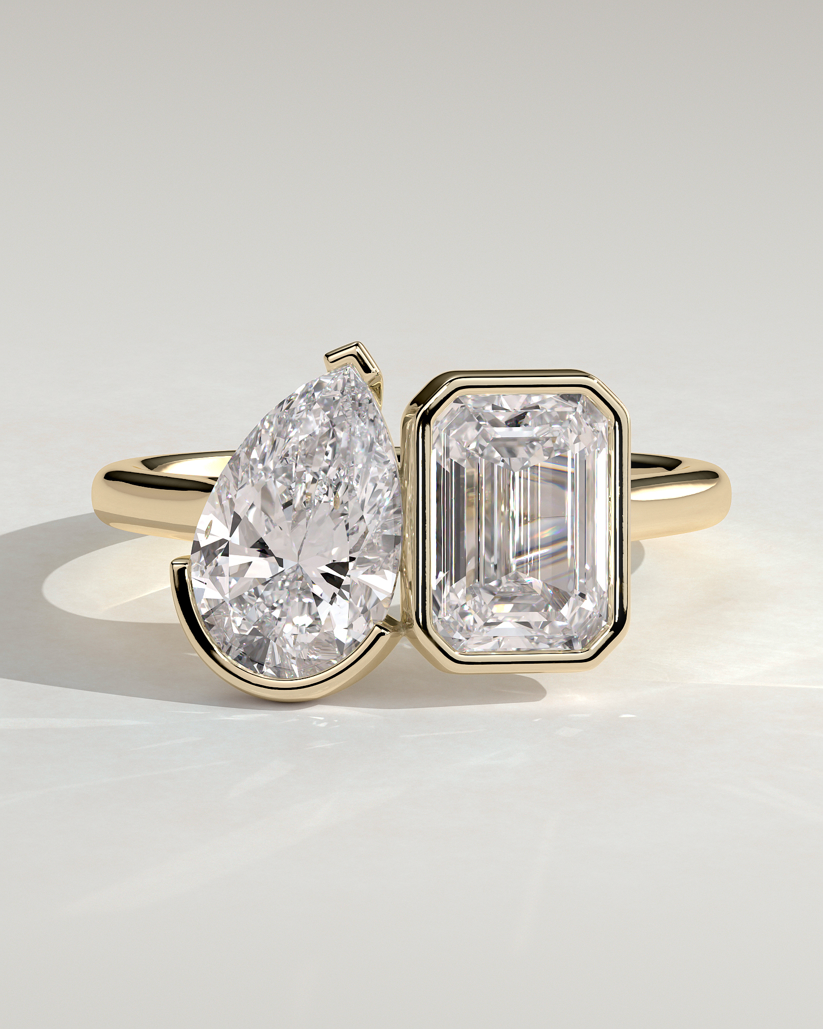 Margot - Bezel Set Pear and Emerald Toi Et Moi - 18k Yellow Gold