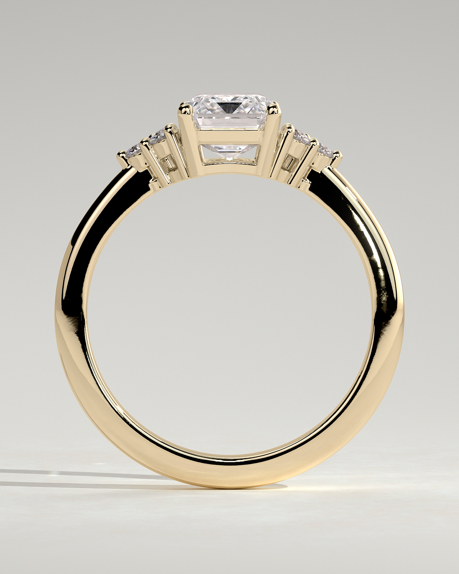 Martina - Emerald with Round Accent Stones - 18k Yellow Gold