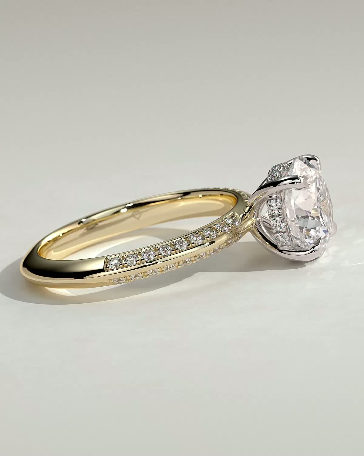 Melinda - 4 Claw Knife Edge Round Solitaire with Hidden Halo and Pav - 18k Yellow Gold / 18k White Gold