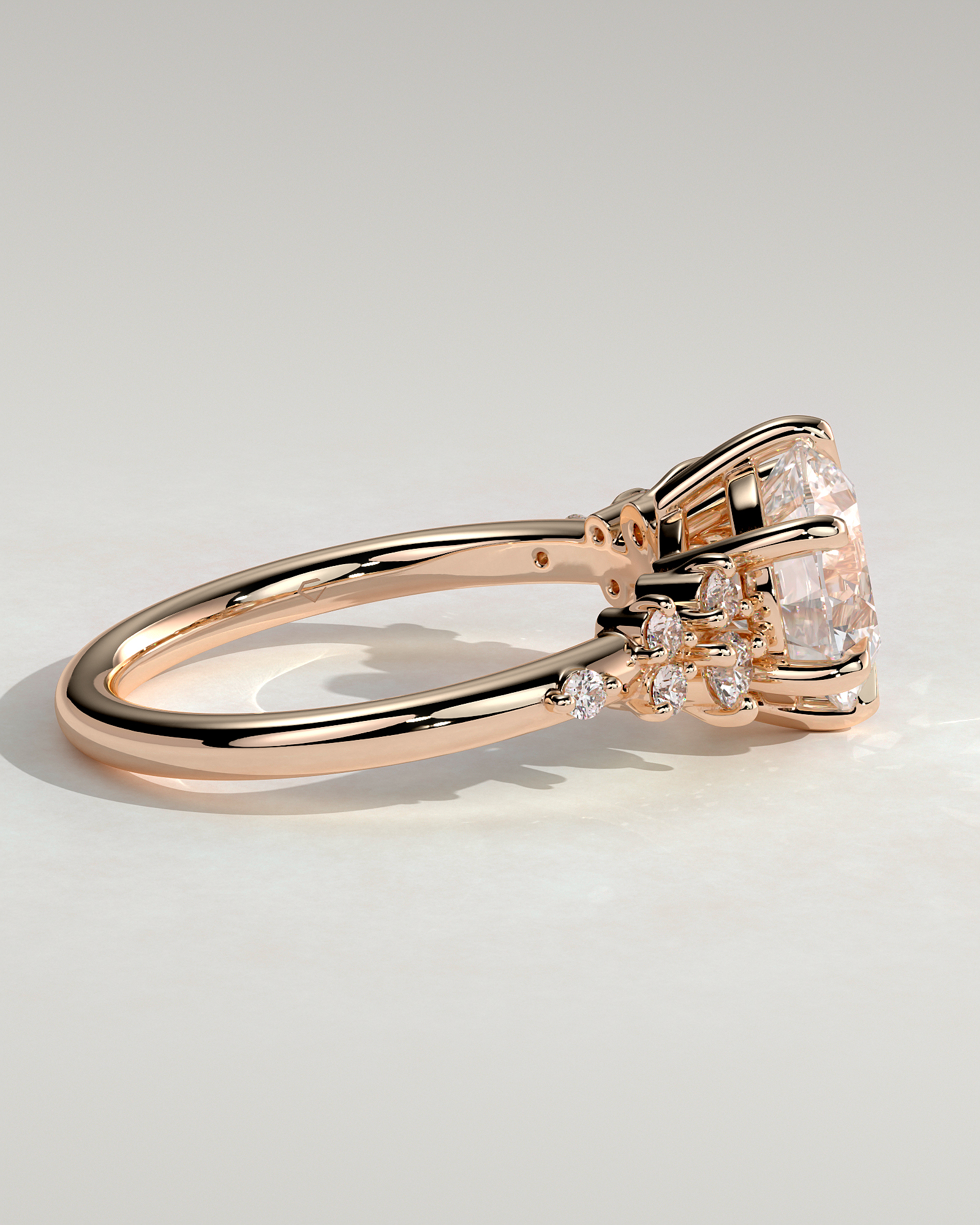 Molly - 6 Claw Round Solitaire with Accent Stones - 18k Rose Gold