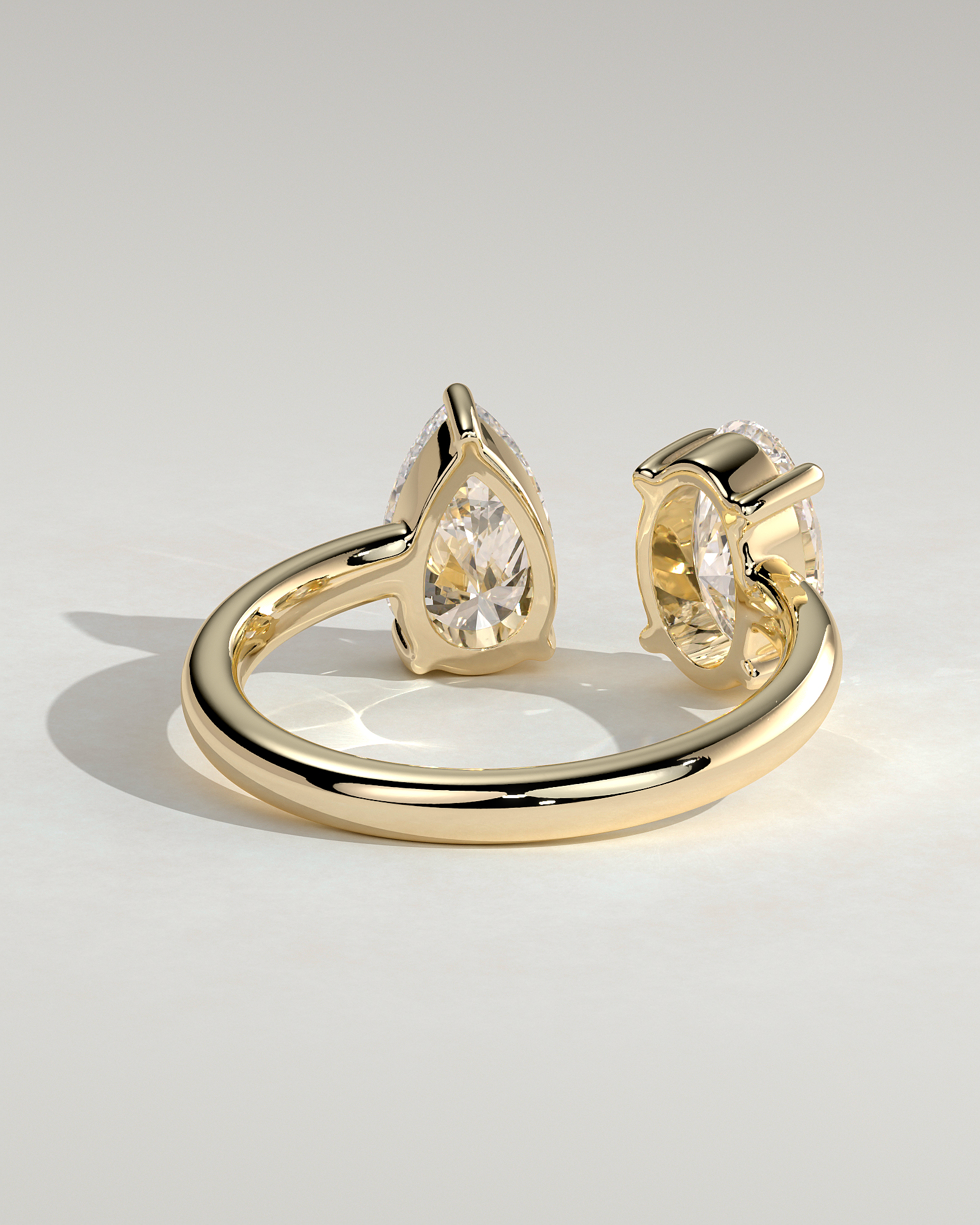 Nadia - Pear and Oval Open Band Toi et Moi - 18k Yellow Gold