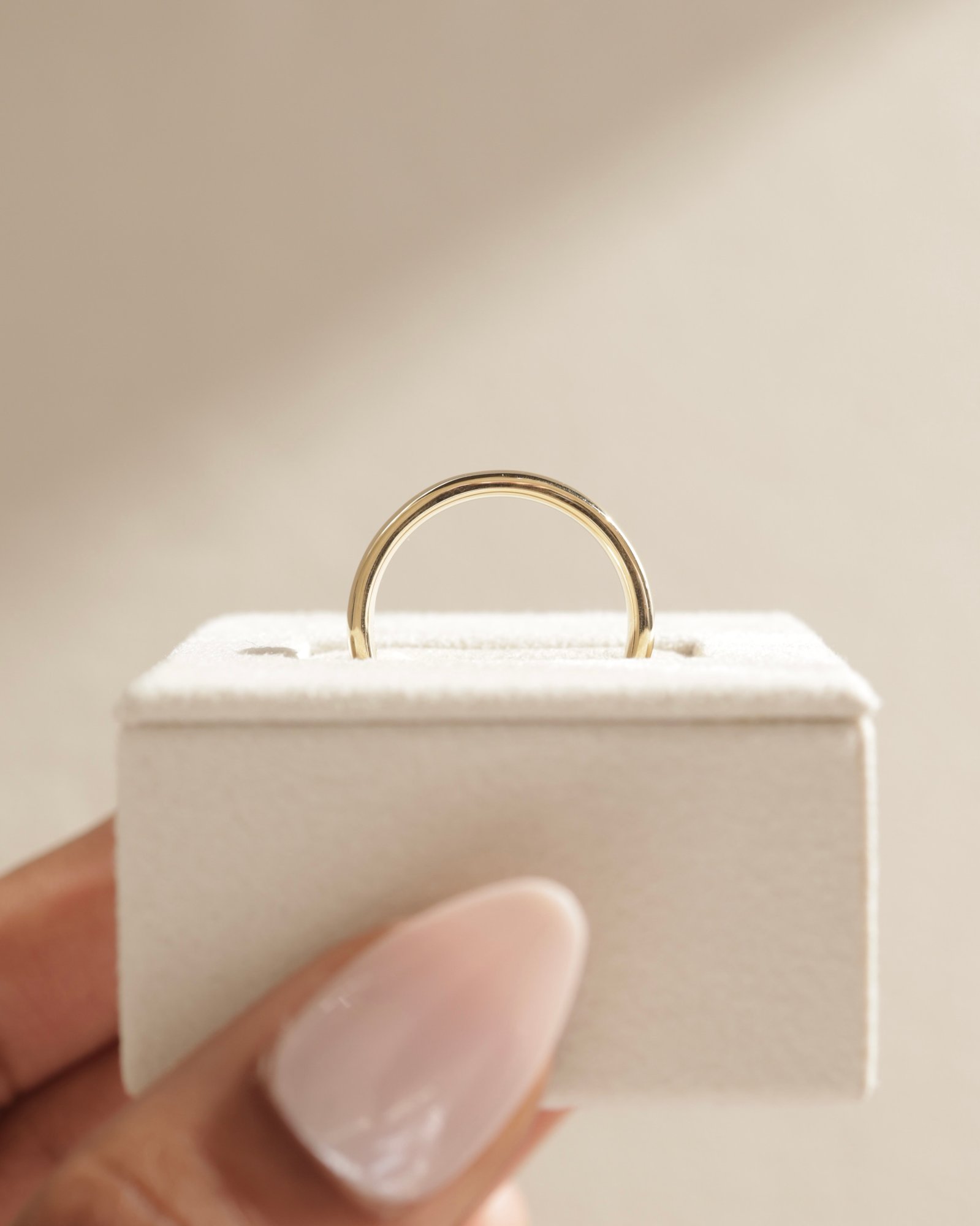 Neyda - Cigar Band Wedding Ring Lifestyle Image