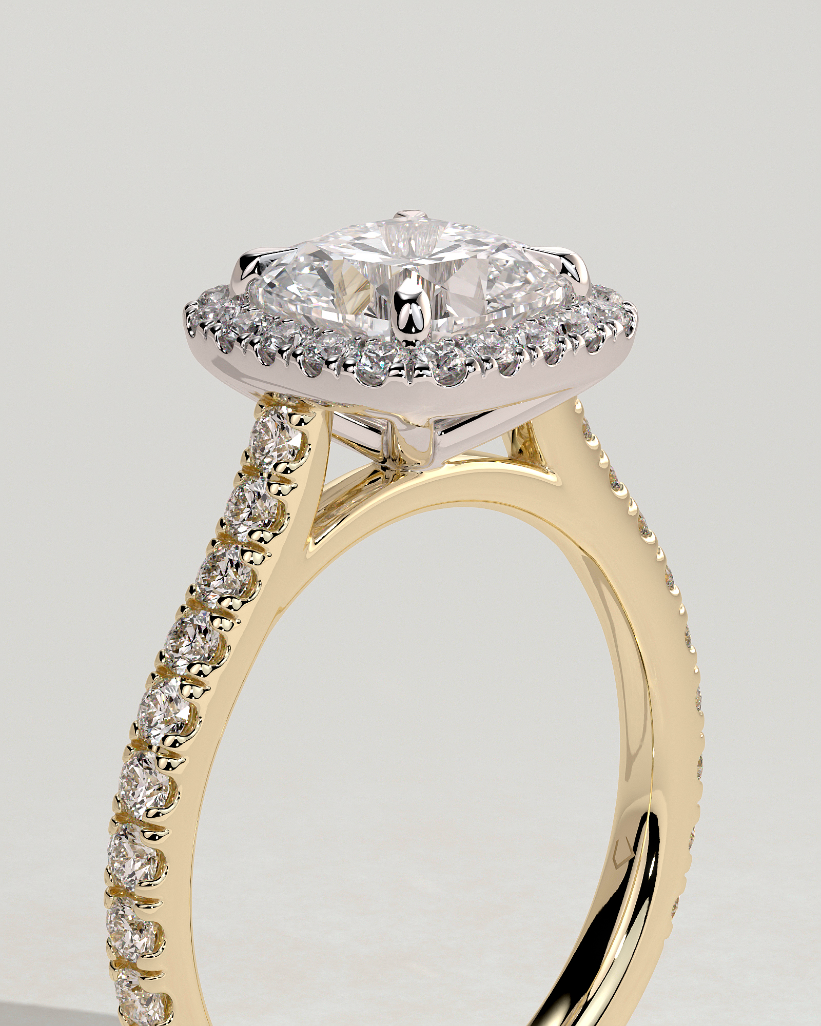 Nicole - 4 Claw Cushion Cut Halo with Pav - 18k Yellow Gold / 18k White Gold