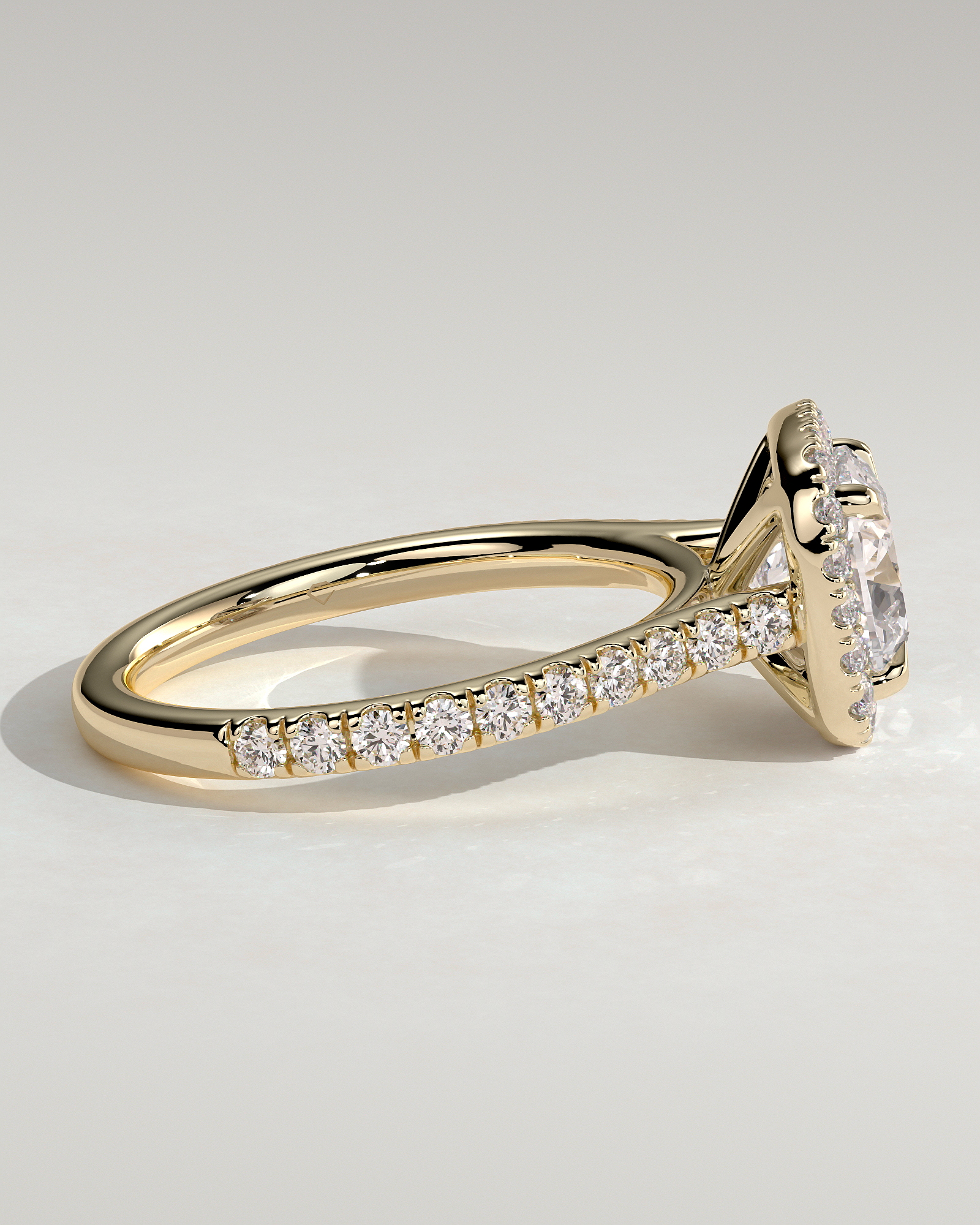 Nicole - 4 Claw Cushion Cut Halo with Pav - 18k Yellow Gold