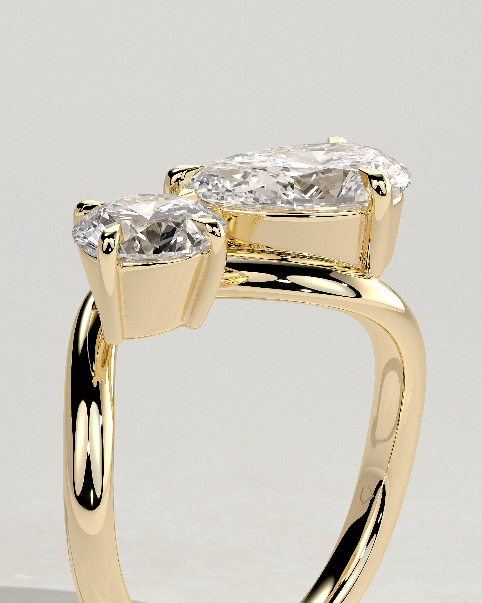 Noor - Pear and Round Stone Twist Toi et Moi - 18k Yellow Gold