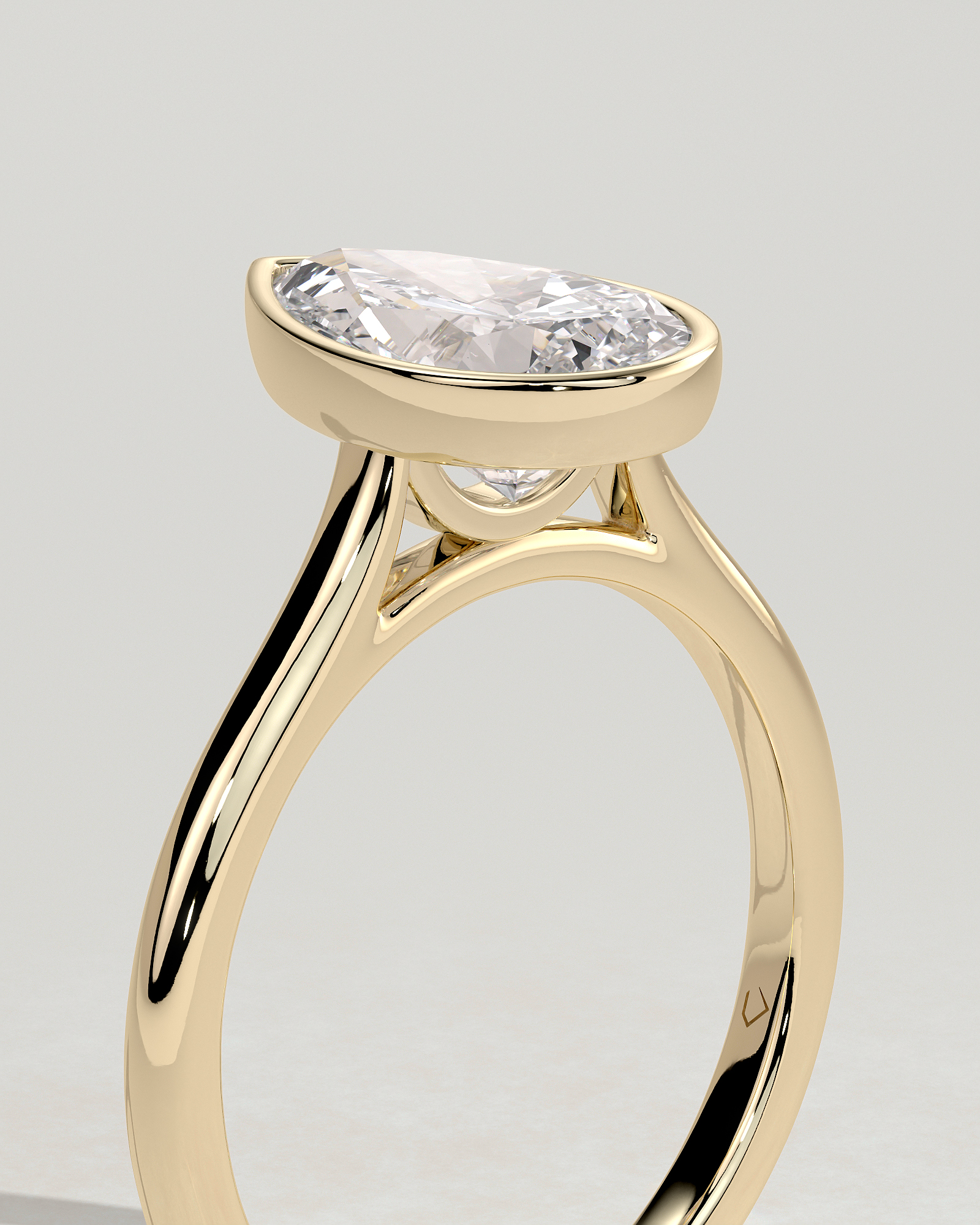Paris - Pear Solitaire with Cathedral Bezel Setting - 18k Yellow Gold