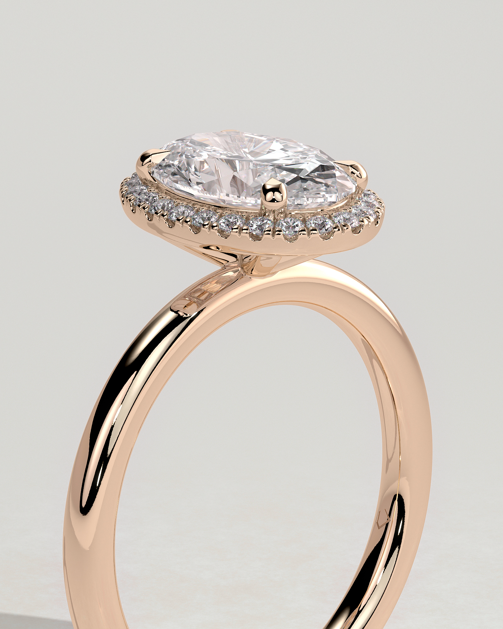 Phoebe  Oval Halo - 18k Rose Gold