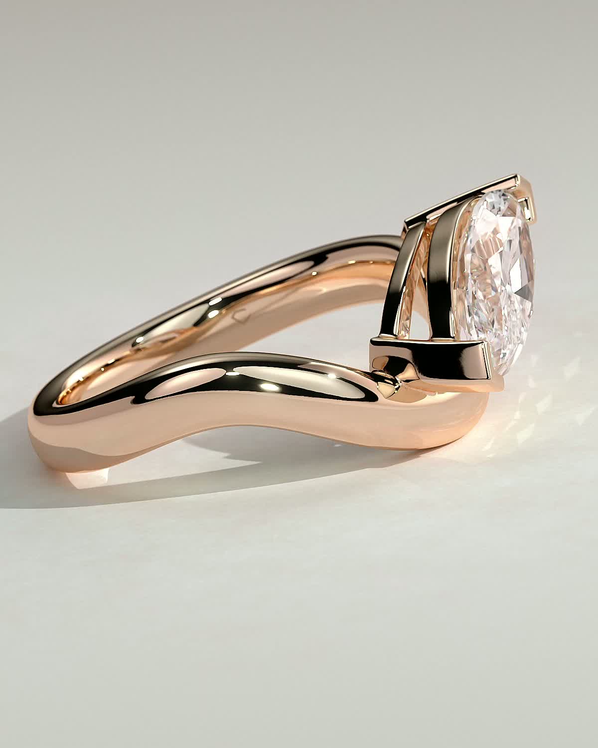 Pia - Marquise Solitaire with Twist Band - 18k Rose Gold