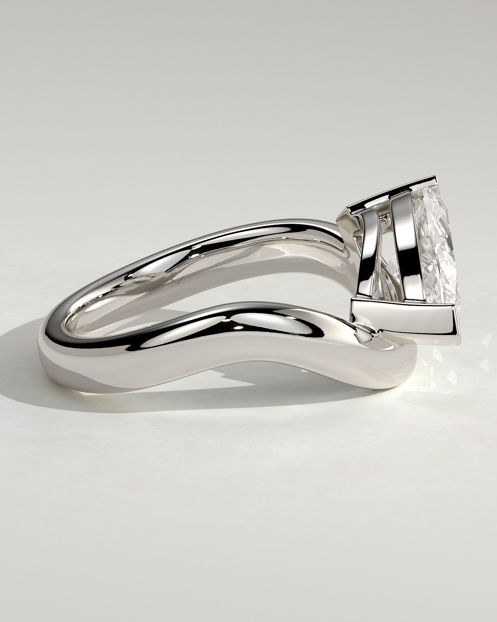 Pia - Marquise Solitaire with Twist Band - 18k White Gold