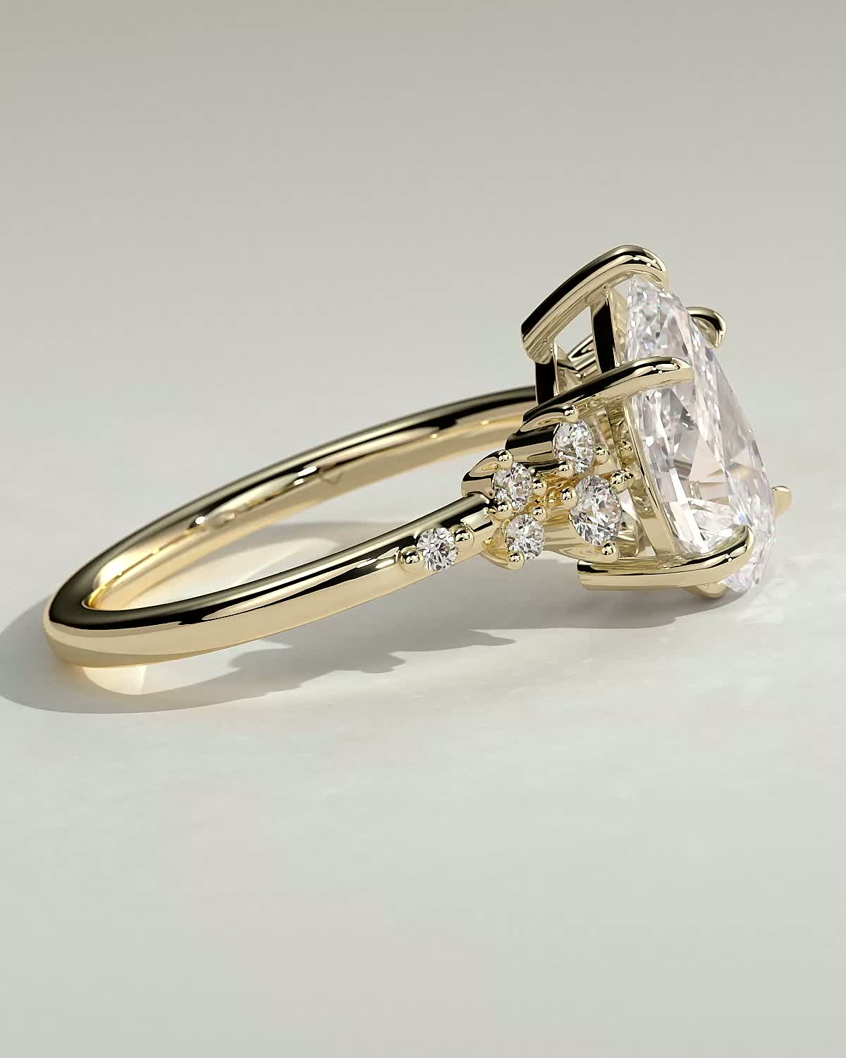 Pear 5 Claw Solitaire with Clustered Round Shoulder Stones Engagement Ring - 18k Yellow Gold