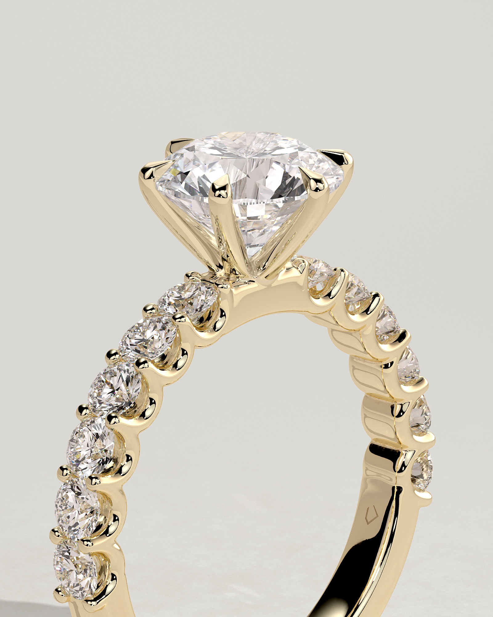 Quinn  6 Claw Round Solitaire - 18k Yellow Gold