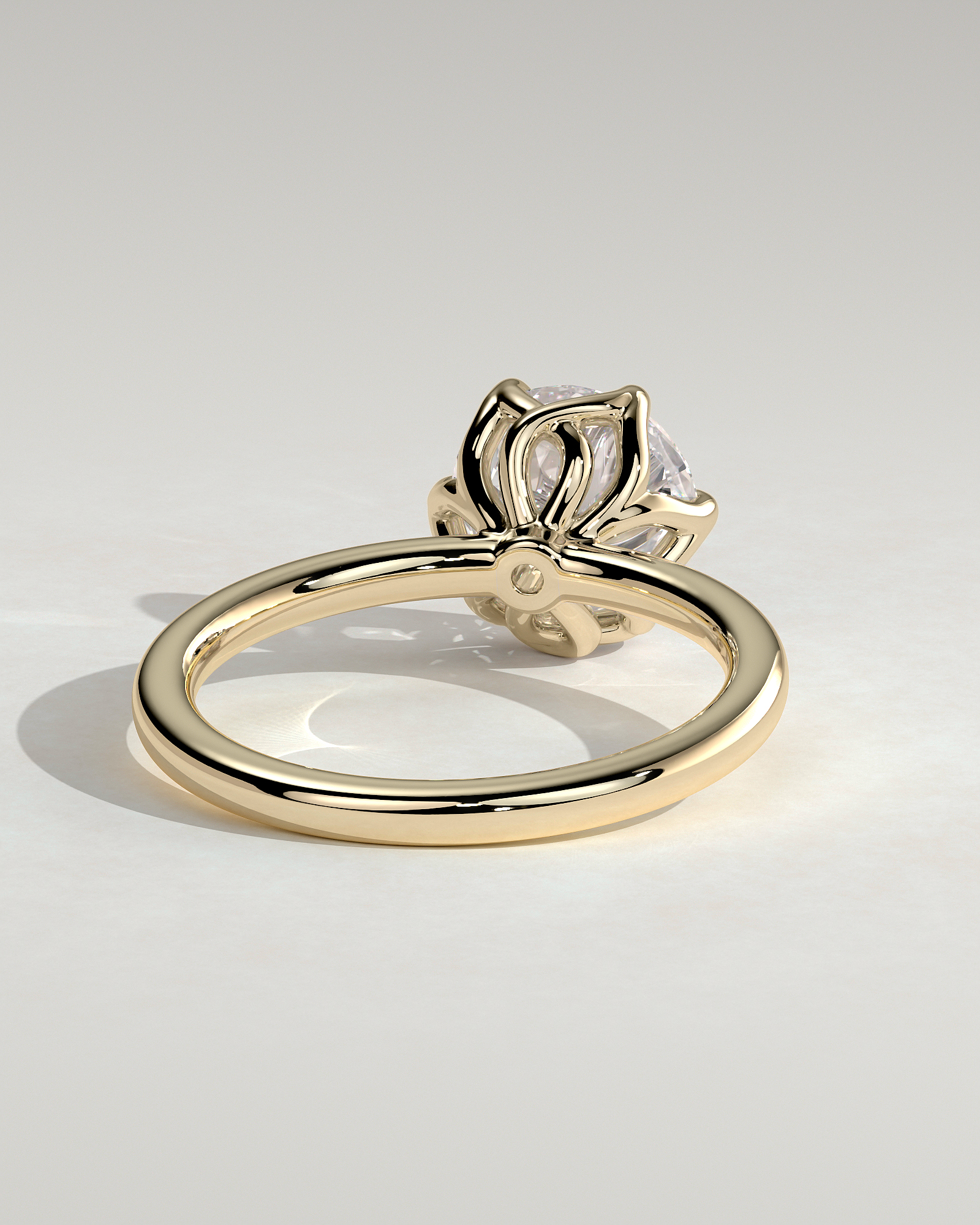 Rita  6 Claw Round Solitaire - 18k Yellow Gold