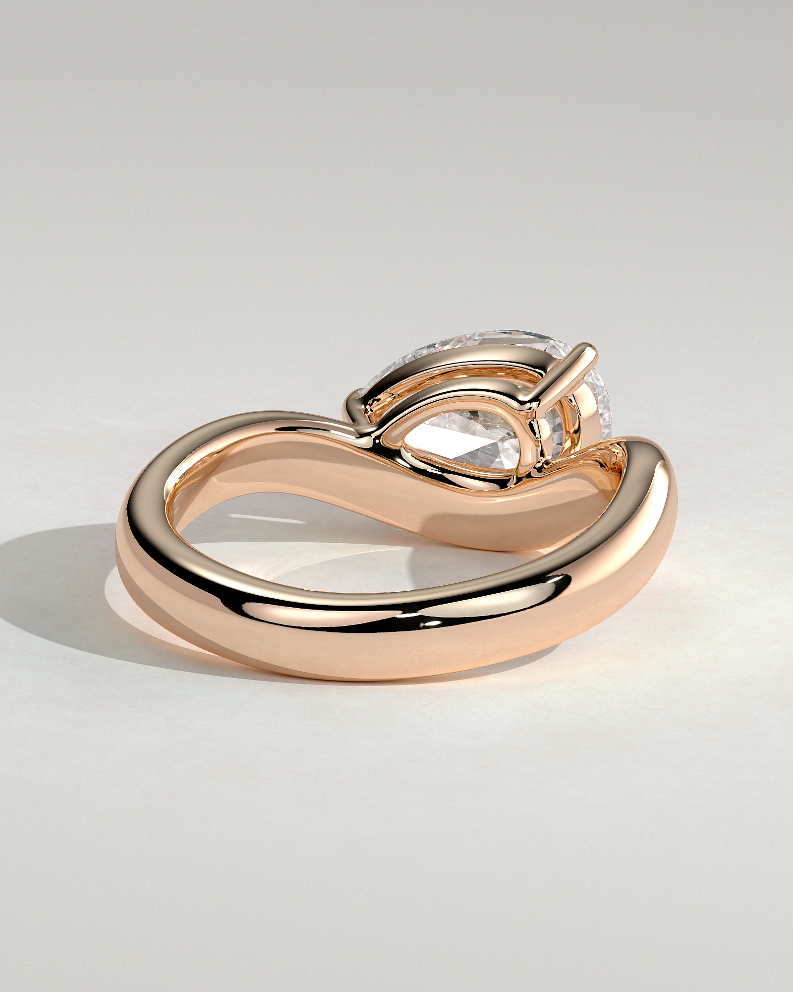 Shai - Pear Solitaire with Twist Band - 18k Rose Gold