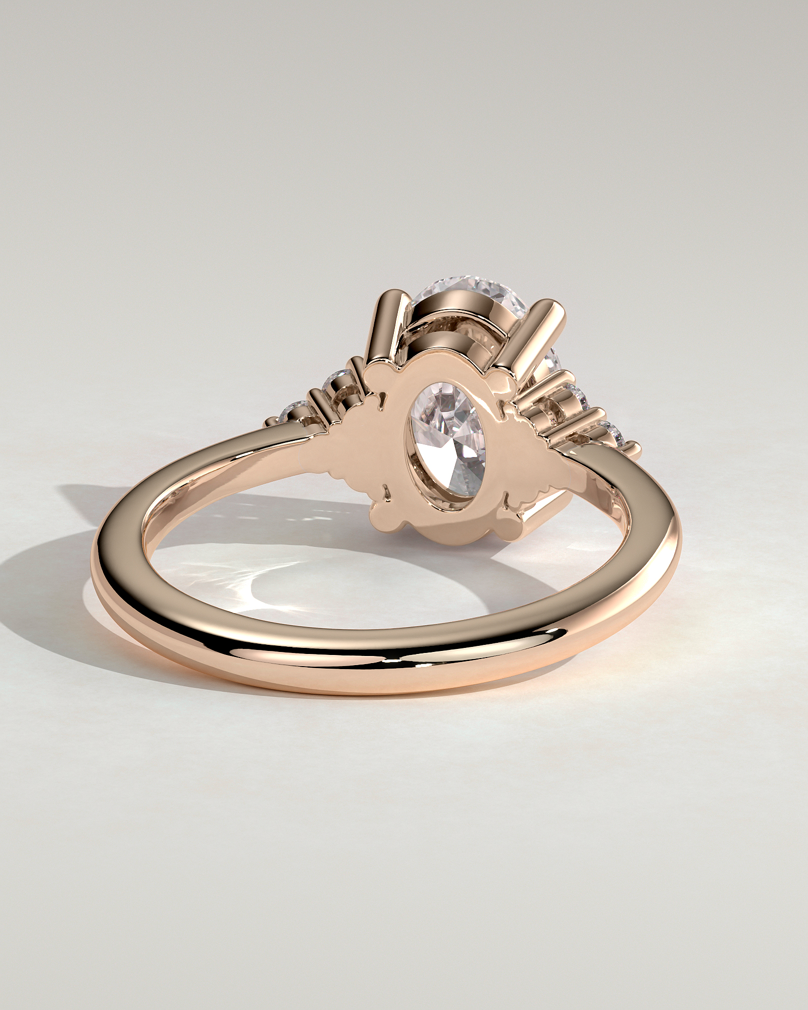 Sharon - 4 Claw Oval with Accent Stones - 18k Rose Gold