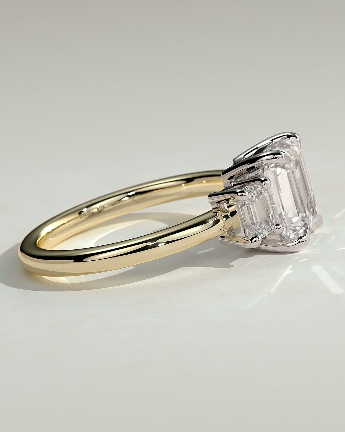 Silvana - Emerald Trilogy - 18k Yellow Gold / 18k White Gold