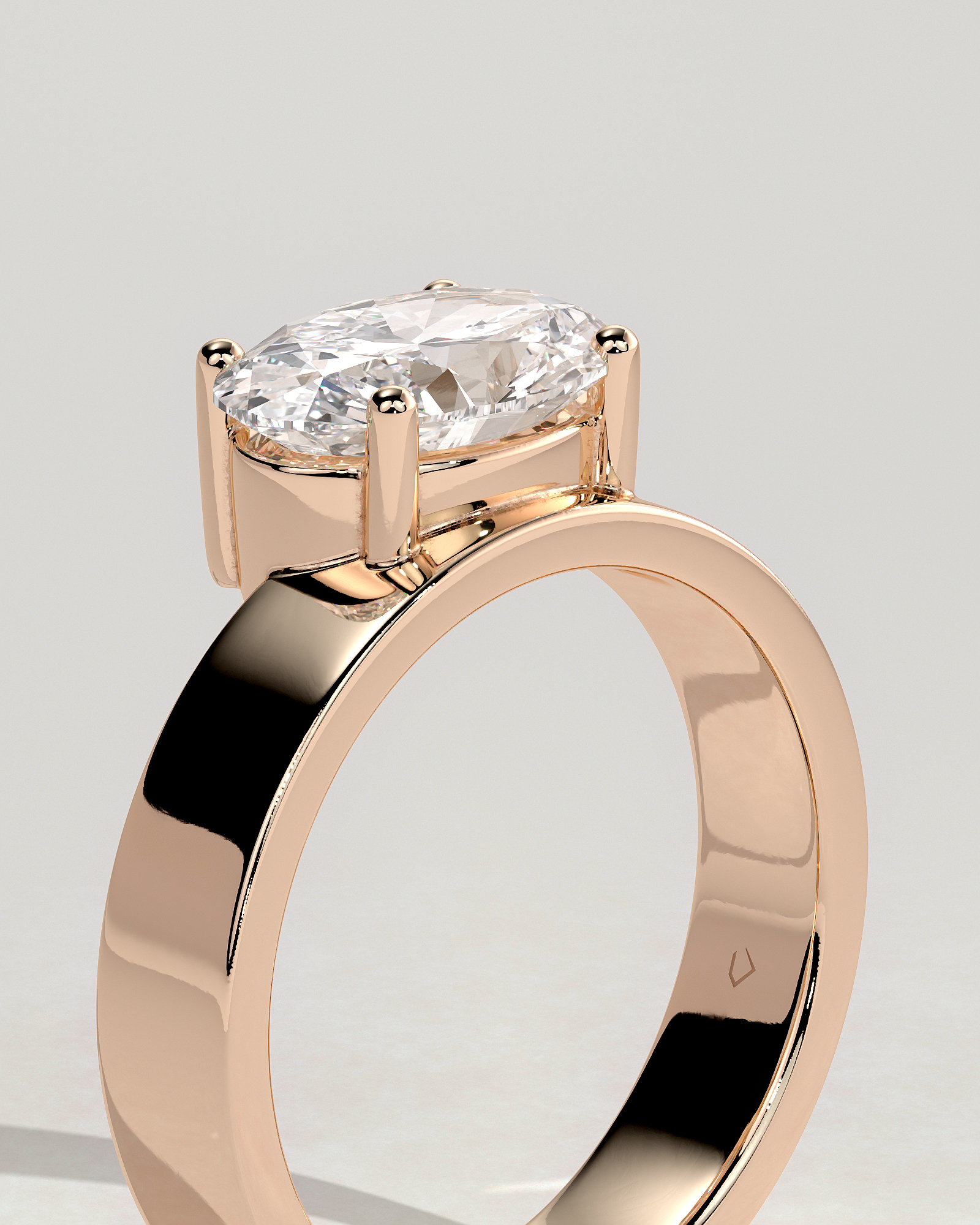 Soraya - East West Oval With Cigar Band - 18k Rose Gold