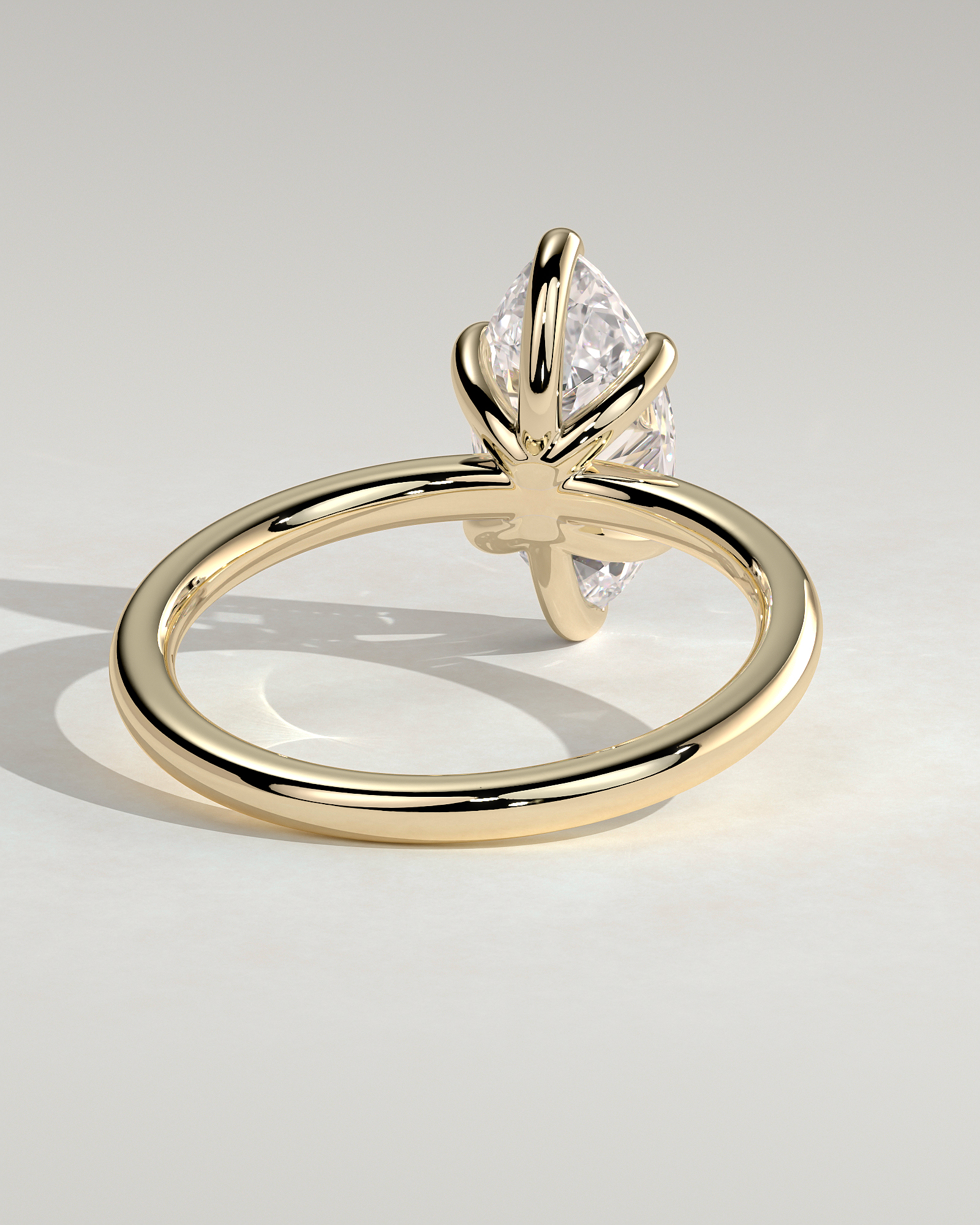 Stephanie - Marquise Solitaire - 18k Yellow Gold
