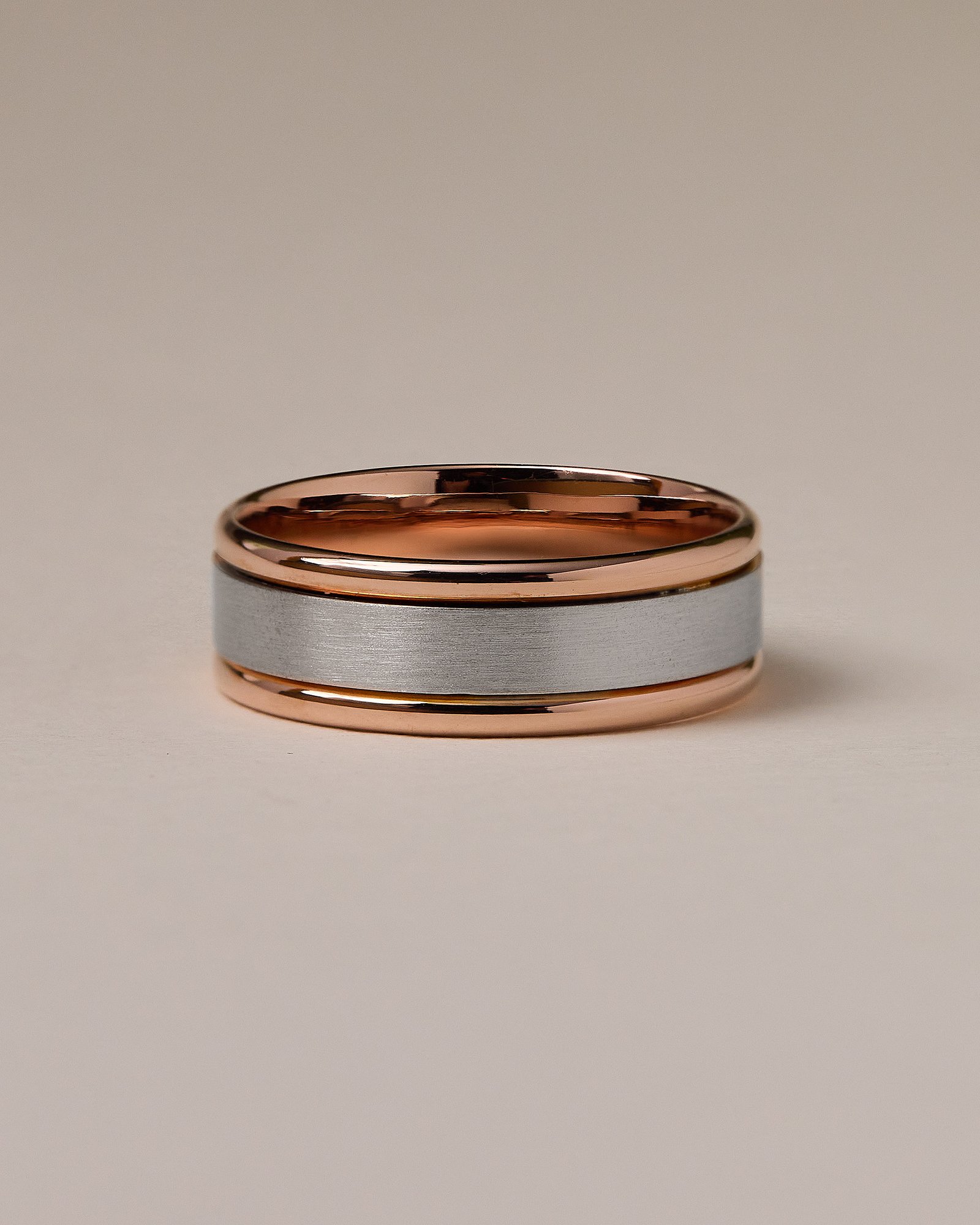 Stephen Mens Wedding Ring Lifestyle Image