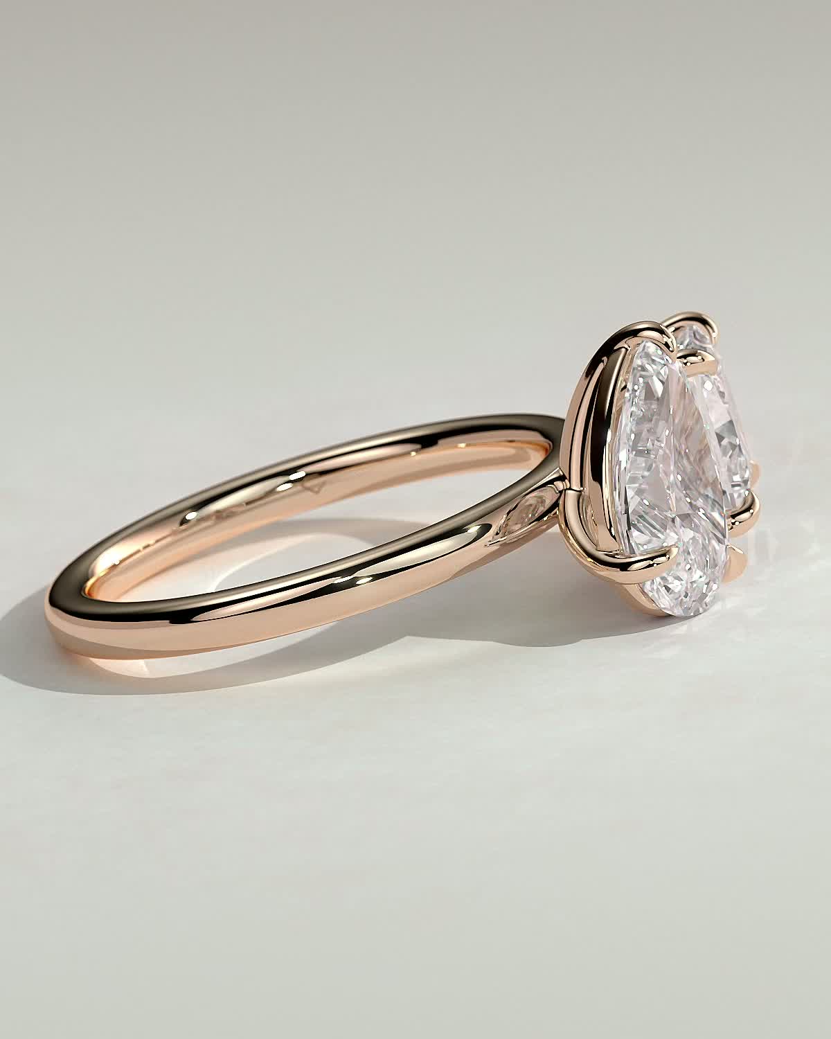 Svea - Pear and Princess Toi et Moi - 18k Rose Gold
