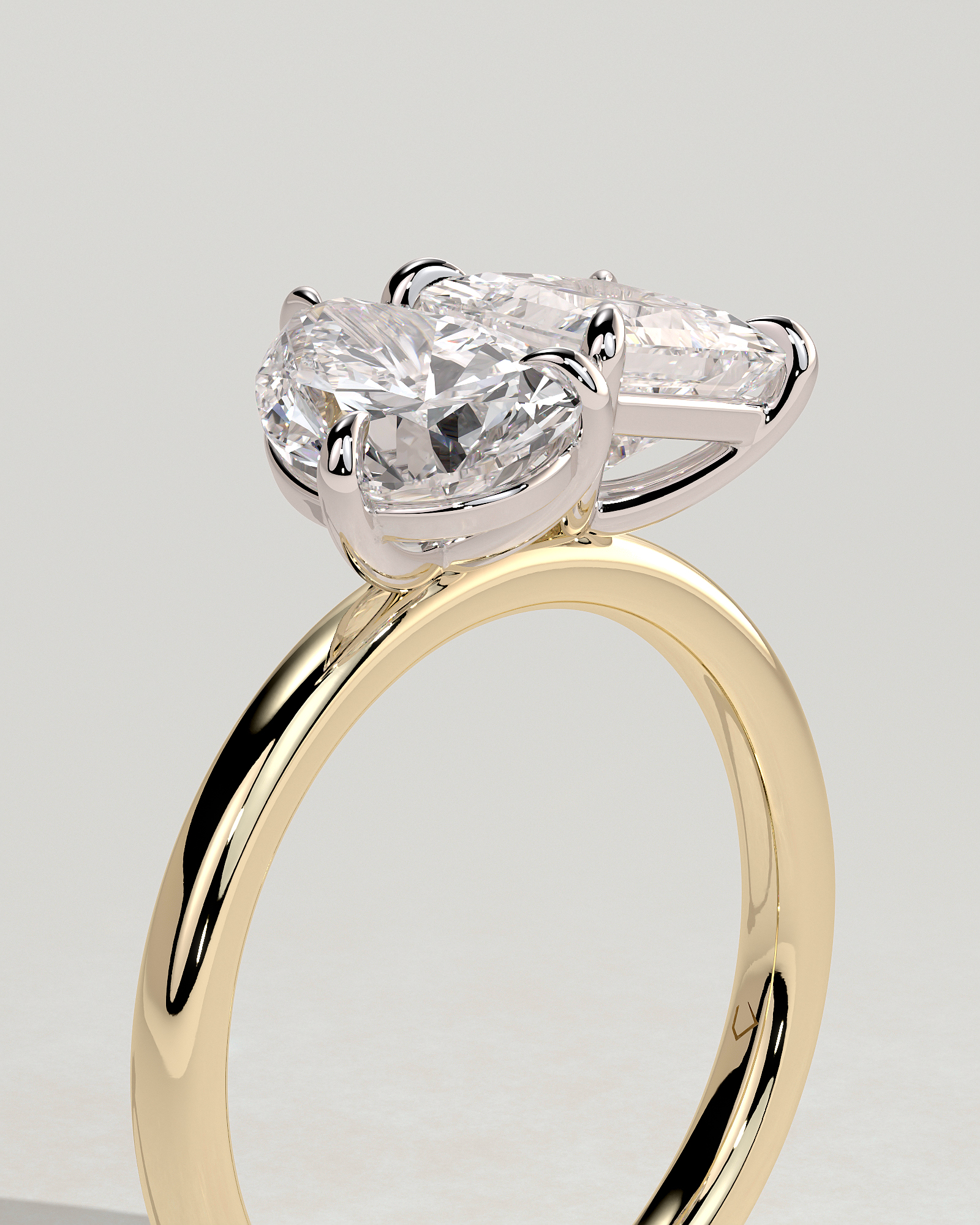Svea - Pear and Princess Toi et Moi - 18k Yellow Gold / 18k White Gold