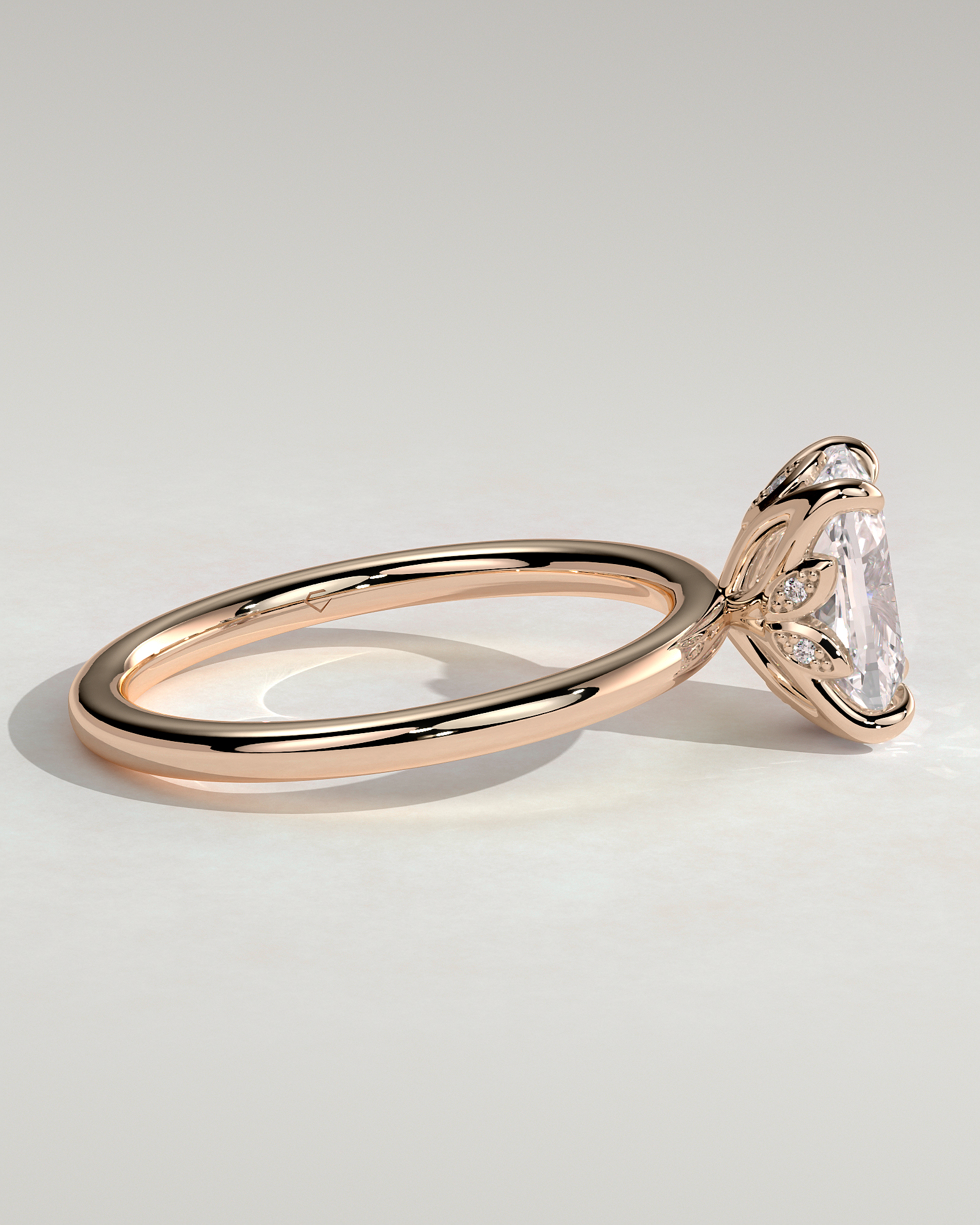 Tilly - Petal Claw Solitaire with Accent Leaf Detail - 18k Rose Gold