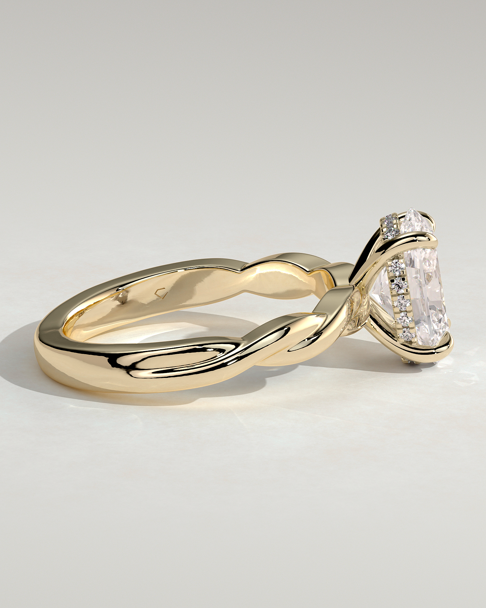 Trinity - Oval 4 Claw Solitaire with Twisted Band Engagement Ring - 18k Yellow Gold
