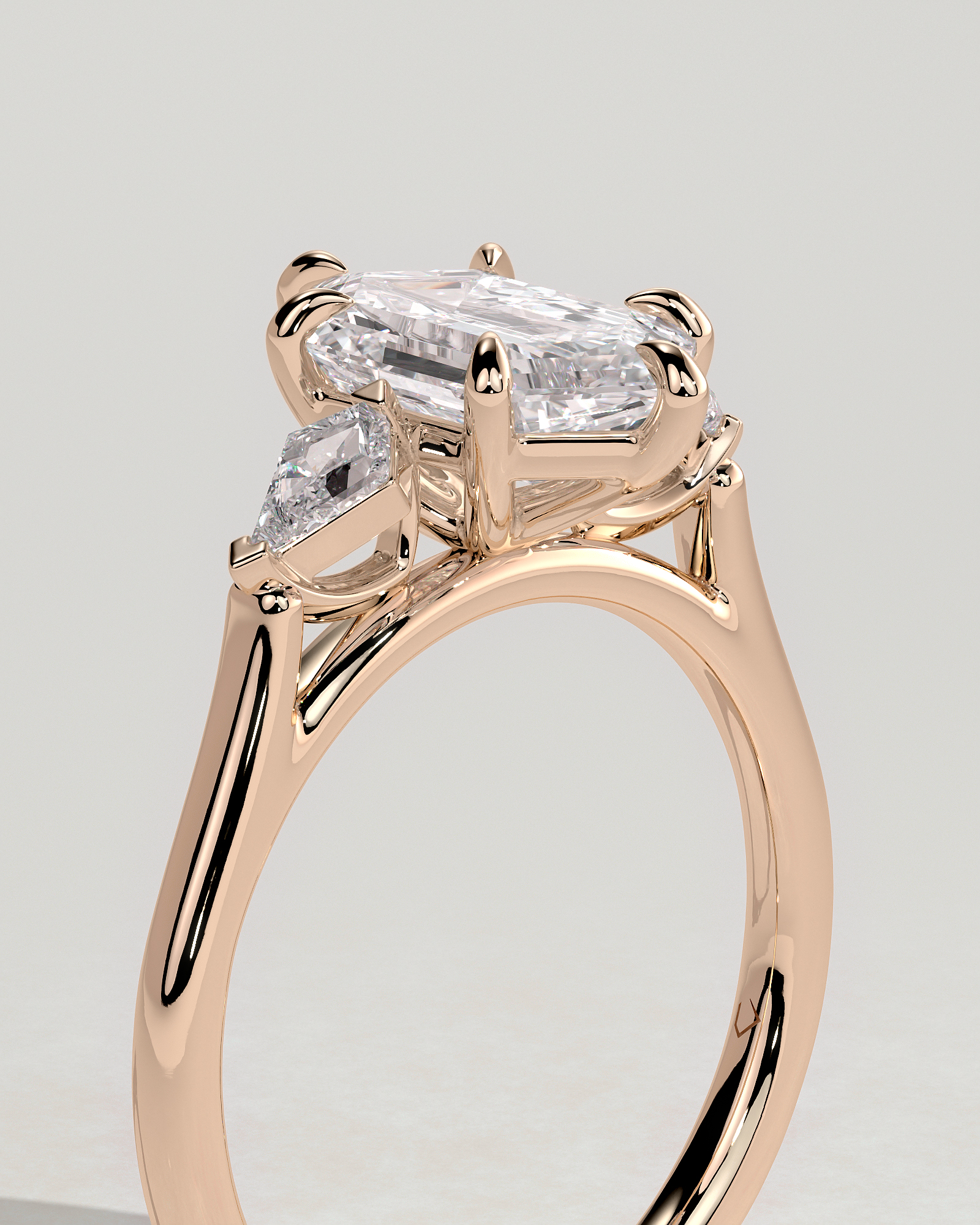 Wanda - 6 Claw Elongated Hexagon Trilogy - 18k Rose Gold