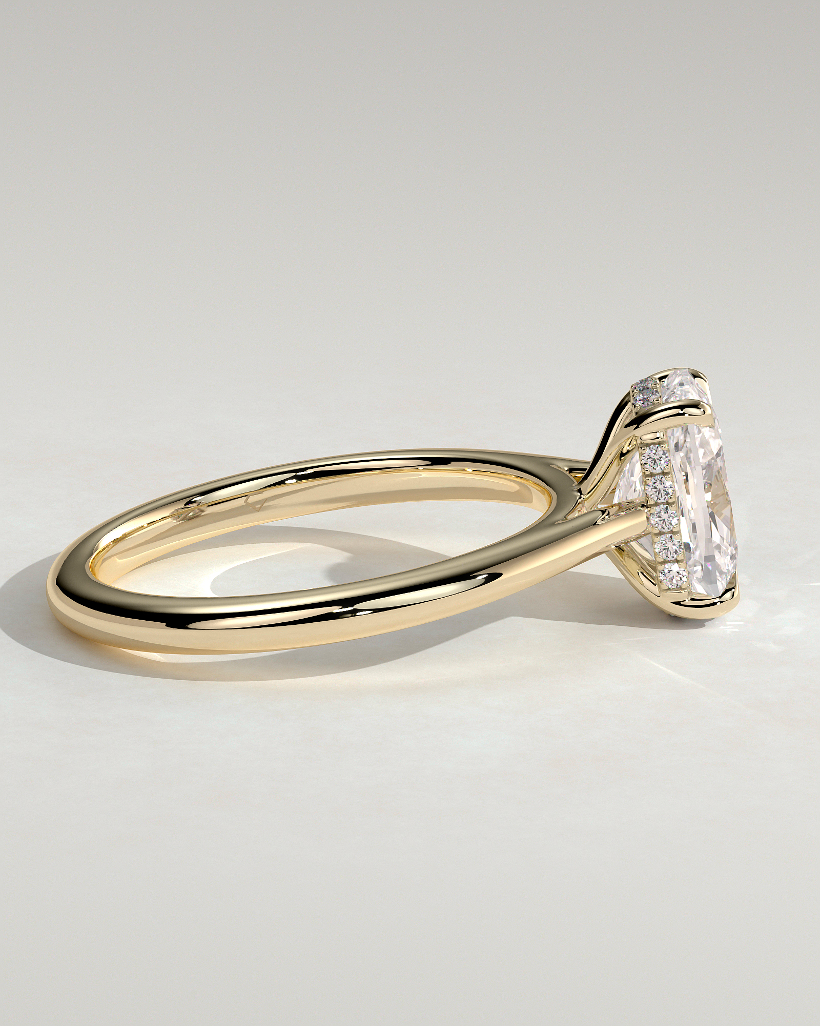 Wendy - 4 Claw Elongated Cushion Solitaire - 18k Yellow Gold
