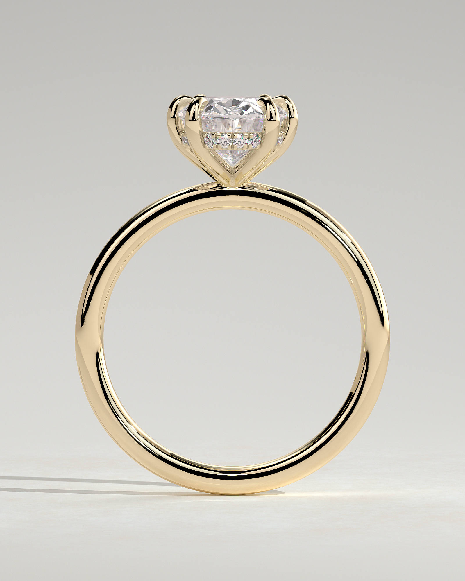 Wilma - Six Claw Oval Solitaire - 18k Yellow Gold