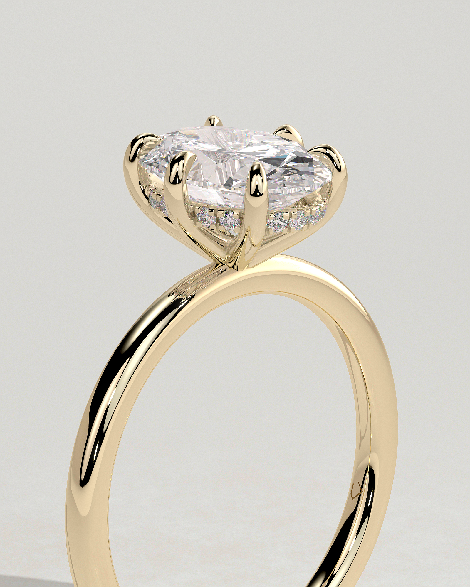 Wilma - Six Claw Oval Solitaire - 18k Yellow Gold