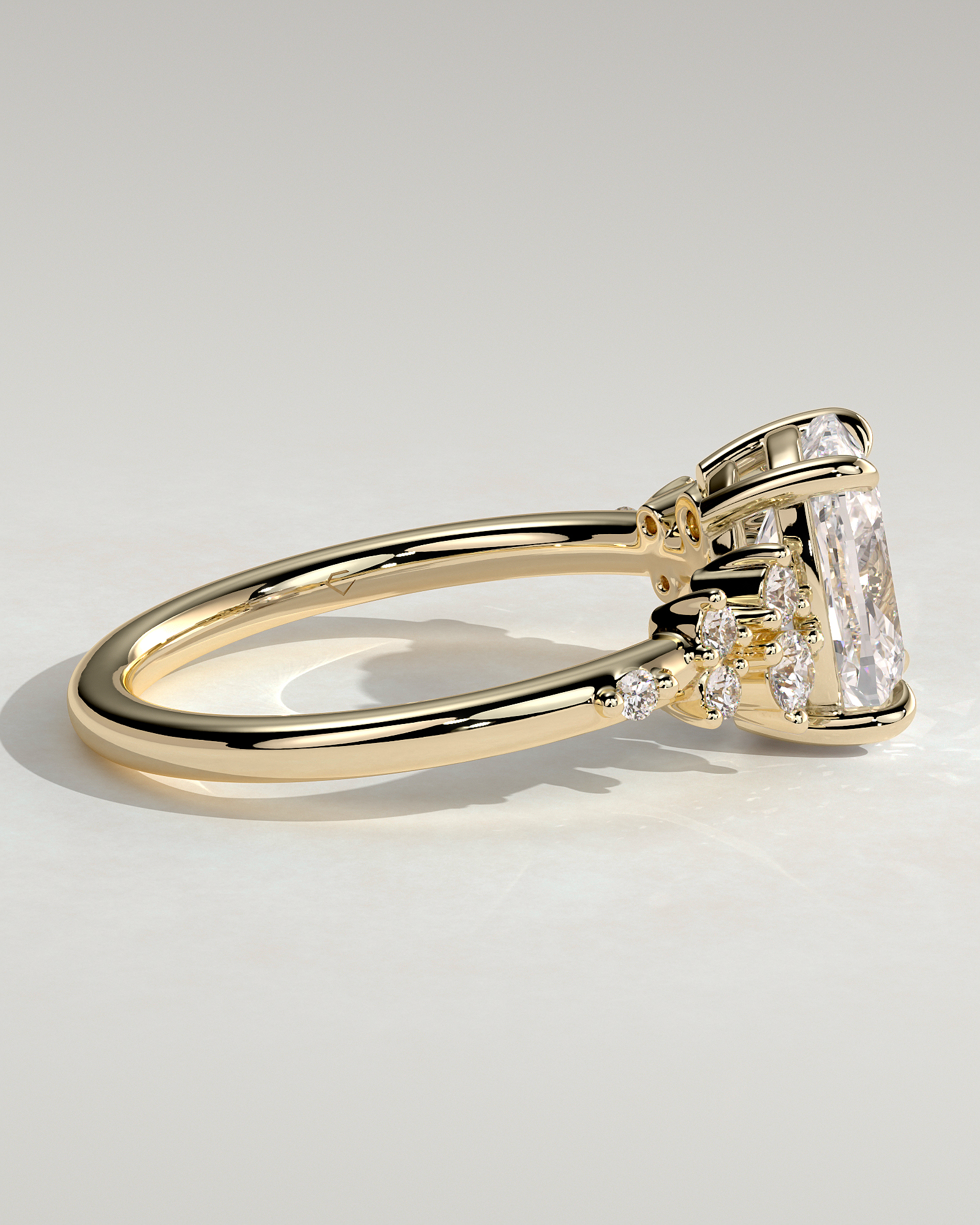 Winnie - Elongated Cushion with Accent Stones - 18k Yellow Gold