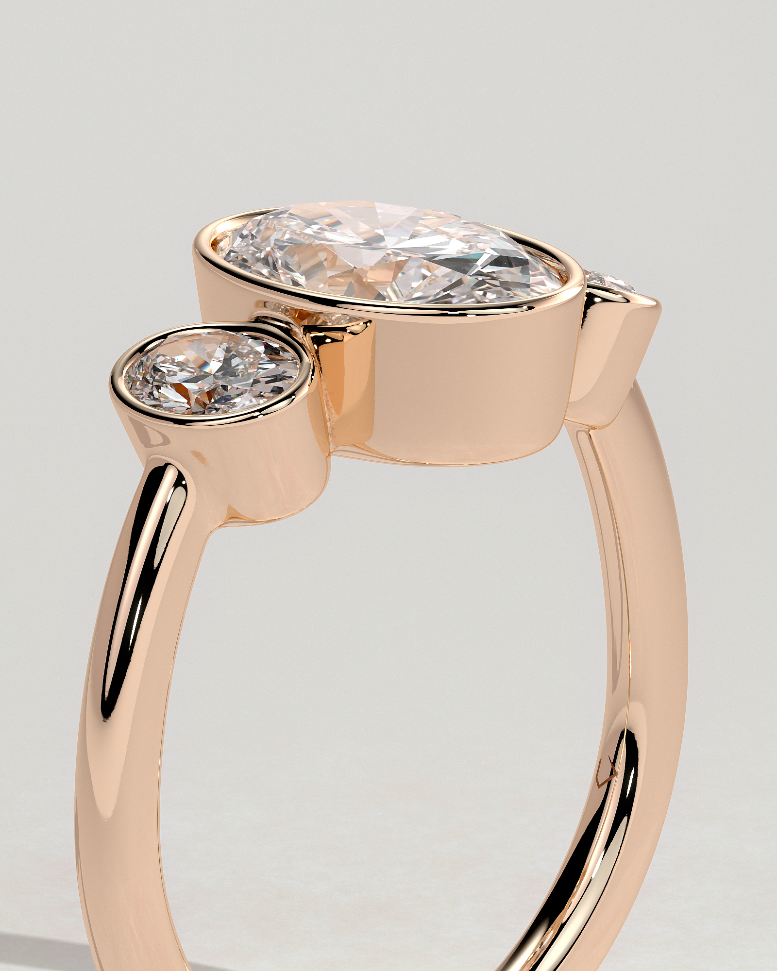 Zelda - Bezel Set Oval Trilogy - 18k Rose Gold