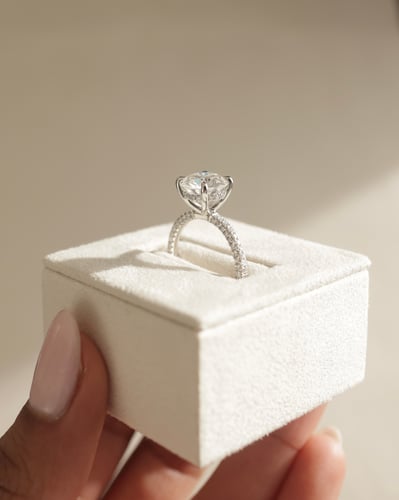 9mm round moissanite