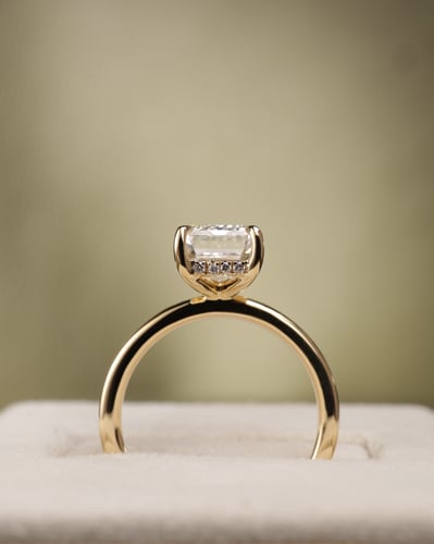 3.04ct emerald diamond