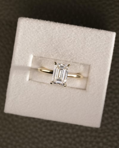 2.03ct emerald diamond