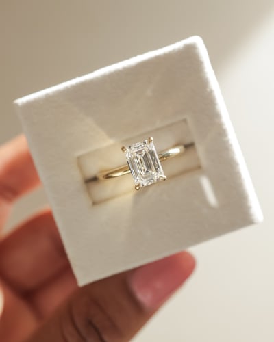 2.04ct emerald diamond