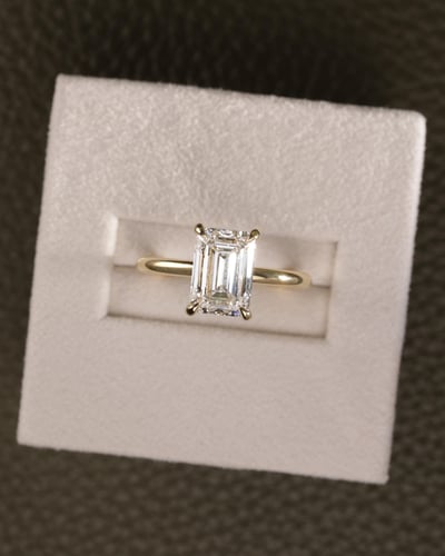 2.52ct emerald diamond