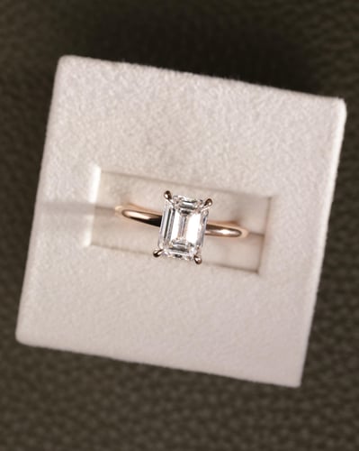 2.05ct emerald diamond