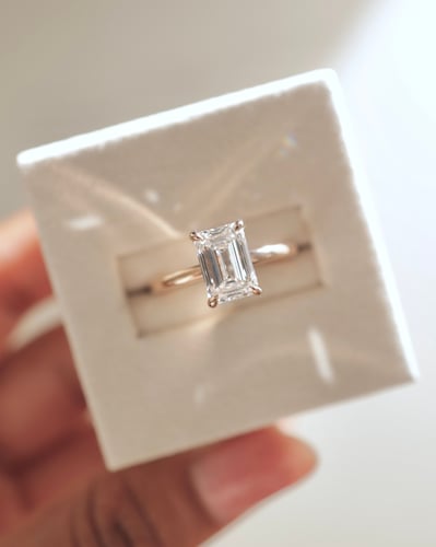 2.22ct emerald diamond
