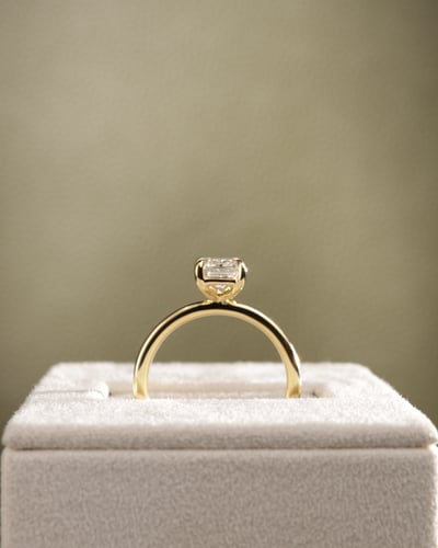 1.47ct emerald diamond