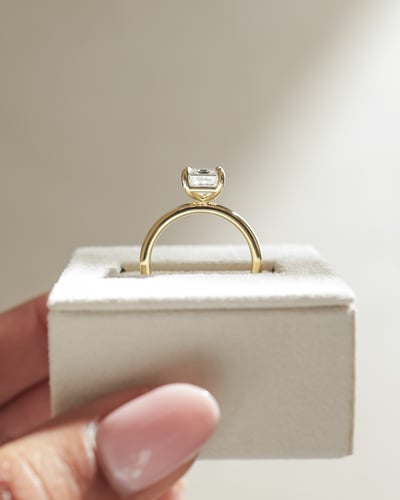 2.42ct emerald diamond