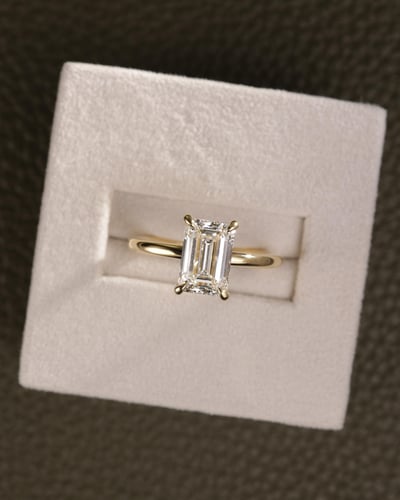 2.09ct emerald diamond