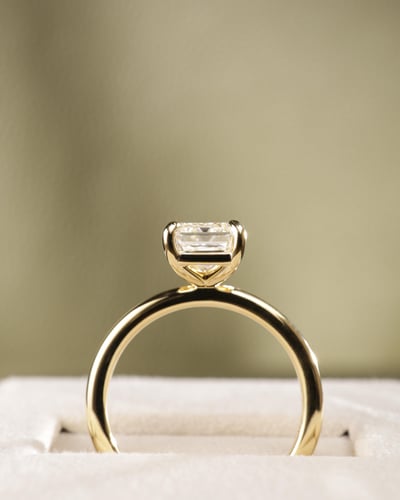 2.20ct emerald diamond